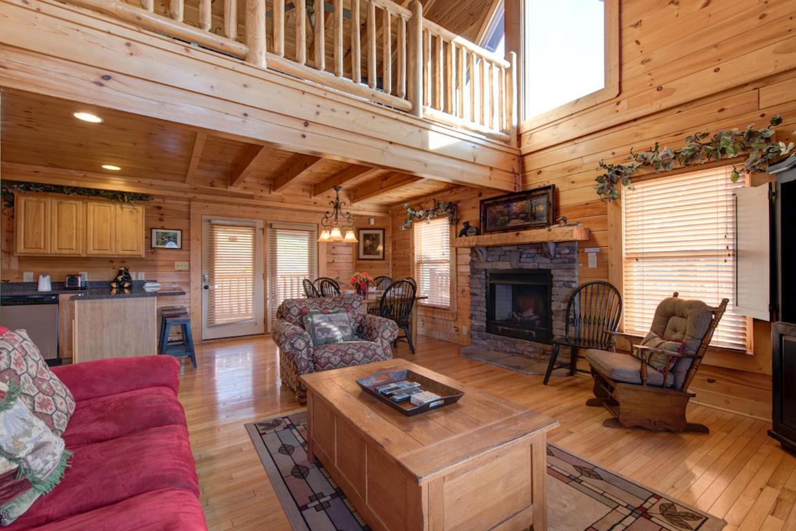 Serenity Peak Villa Pigeon Forge Exterior photo